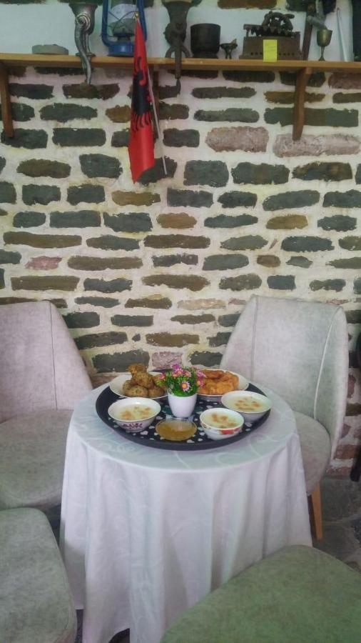 House 호텔 Gjirokastër 외부 사진